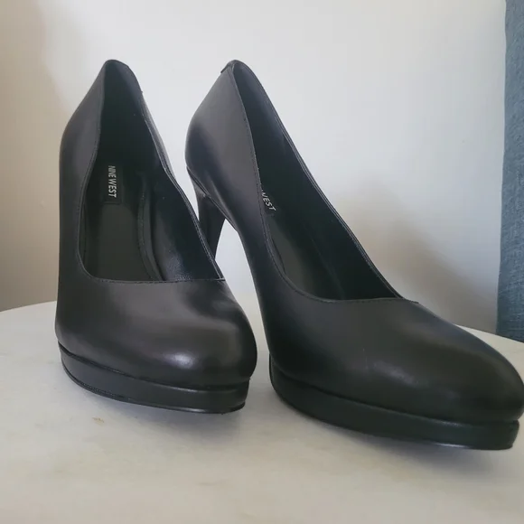 Nine West Shoes Nine West Black Quabree Platform Pumps Classic